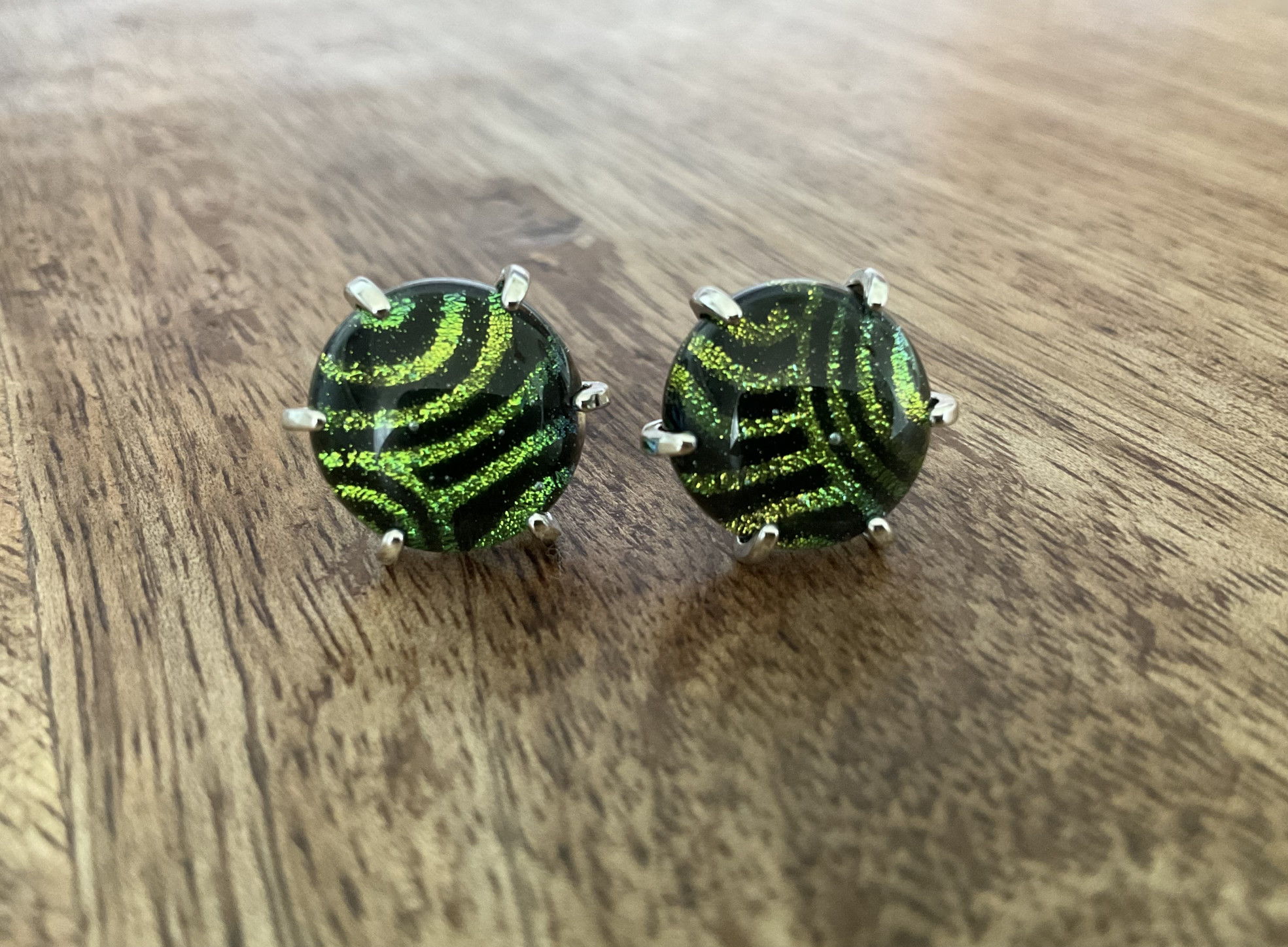 Green Colour Shimmering Dichroic Fused Glass Stud Earrings - Click Image to Close